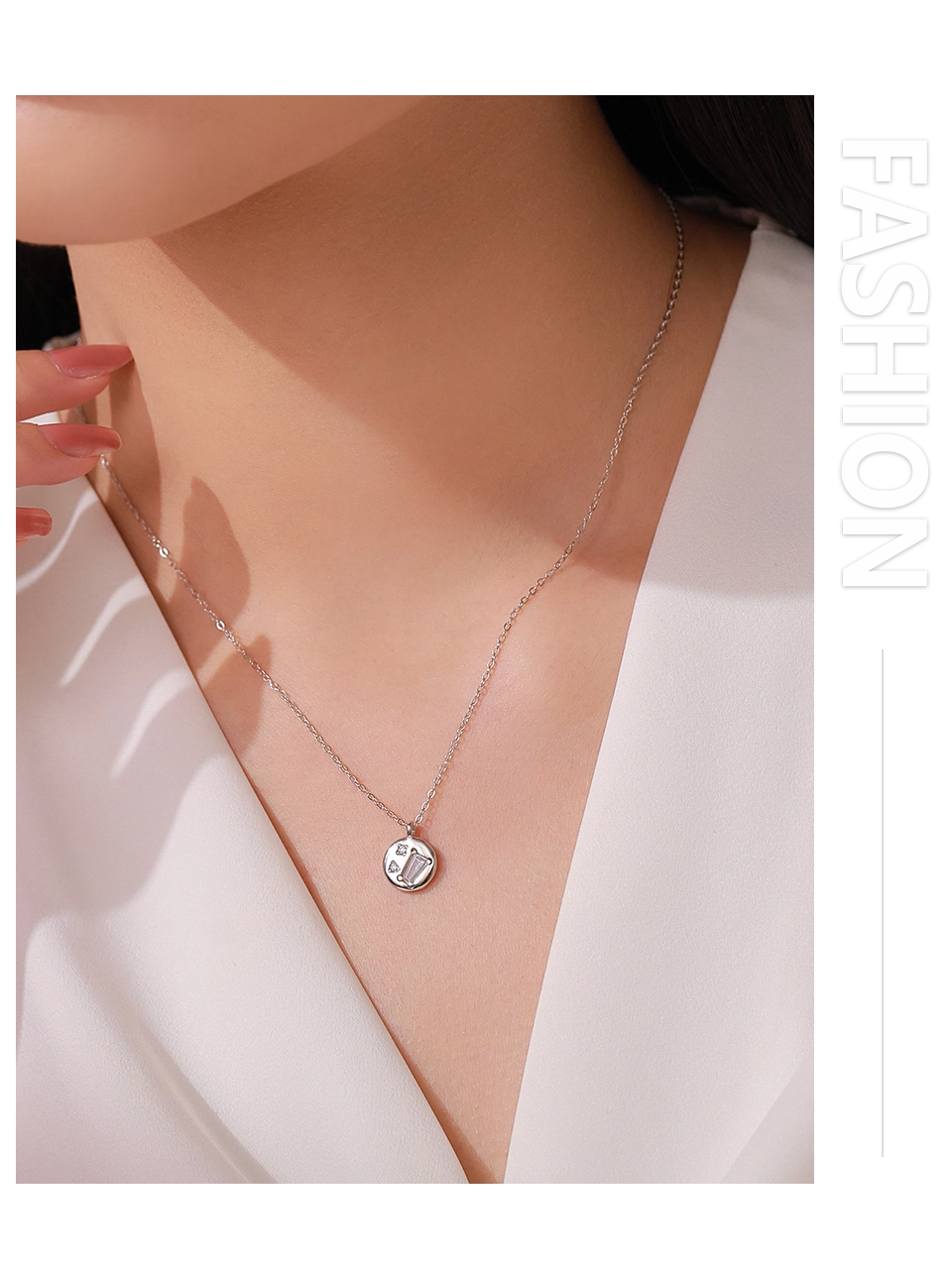 Round Geometric Zircon Design Necklace Fashion 925 Sterling Silver