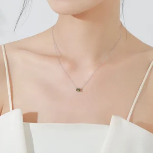 Olive Green Oval Zircon Necklace 925 Sterling Silver