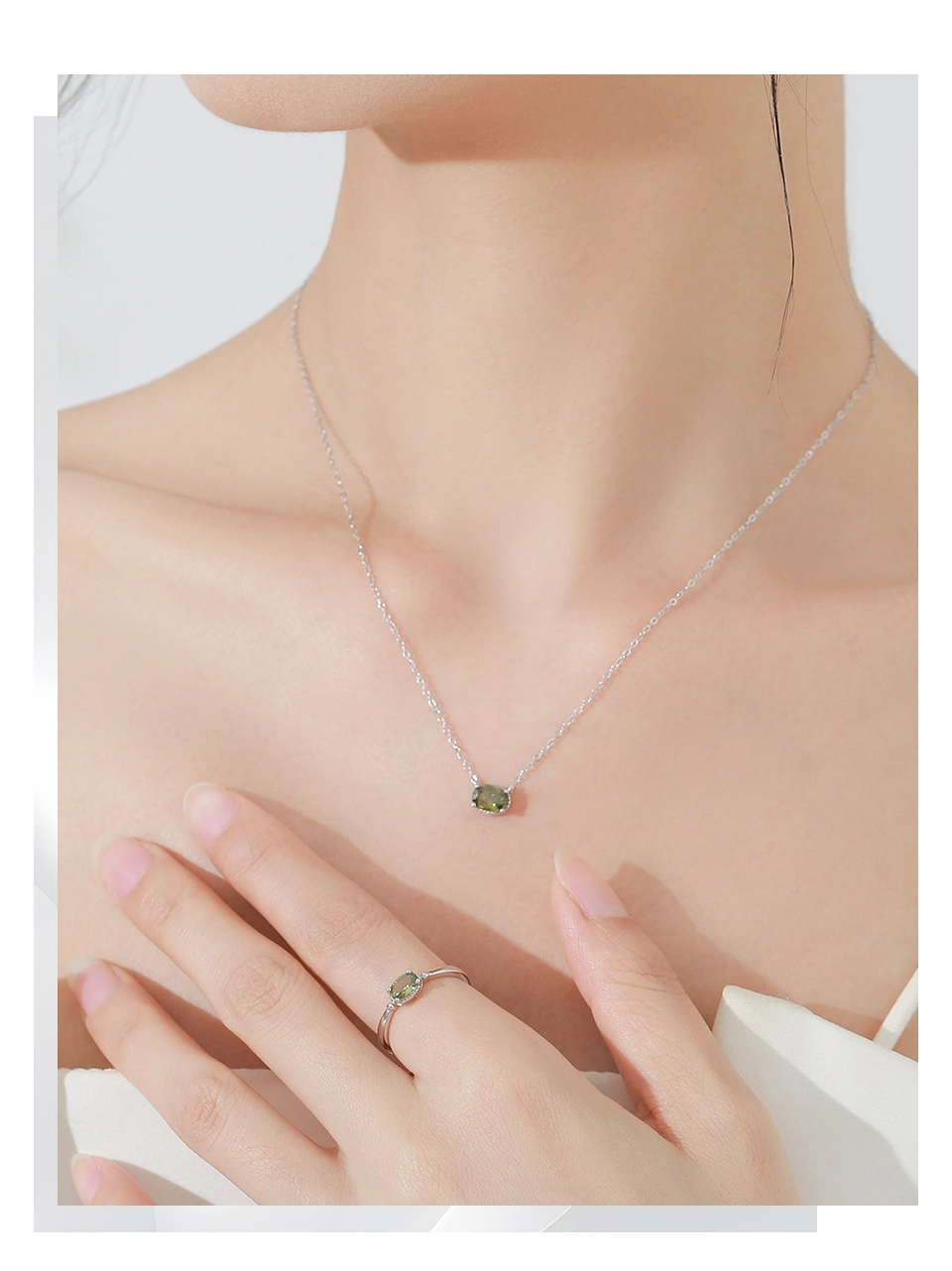 Olive Green Oval Zircon Necklace 925 Sterling Silver