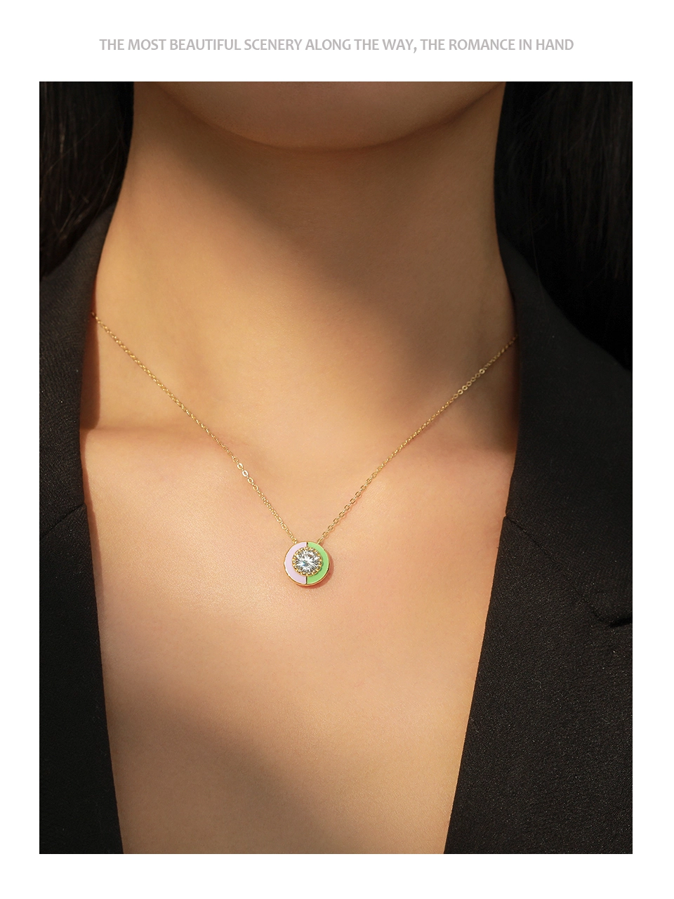 Fashion Round Enamel Pendant Necklace Gold Plating