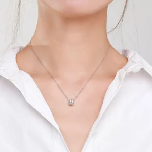 Round Brand Classic Silver Pendant Necklace Sterling Silver