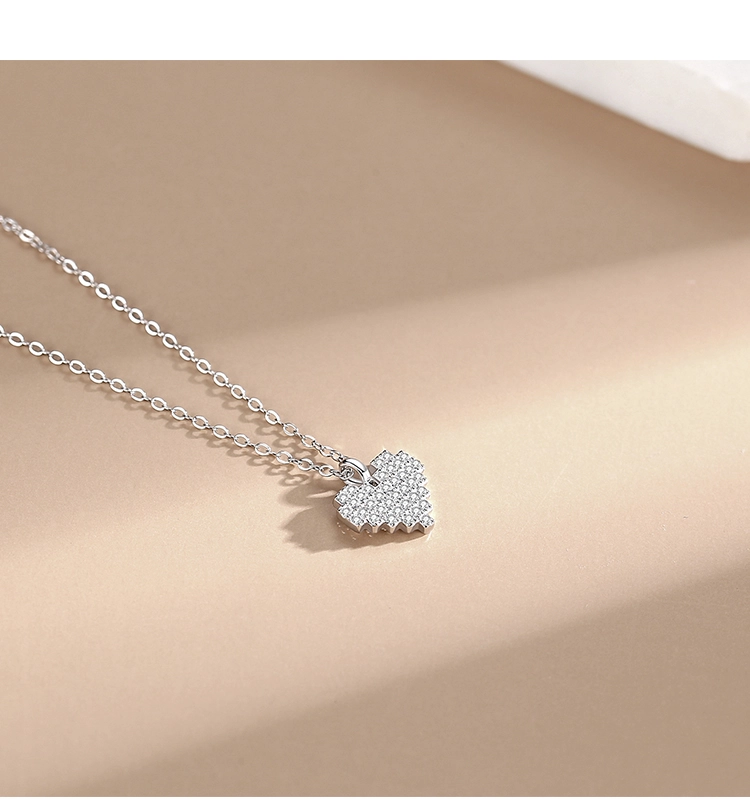 925 Sterling Silver Dazzling Clear CZ Heart Pendant Necklace